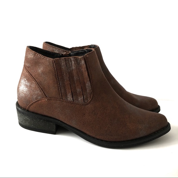 Shoe Republic LA Shoes - Shoe Republic LA western style booties
